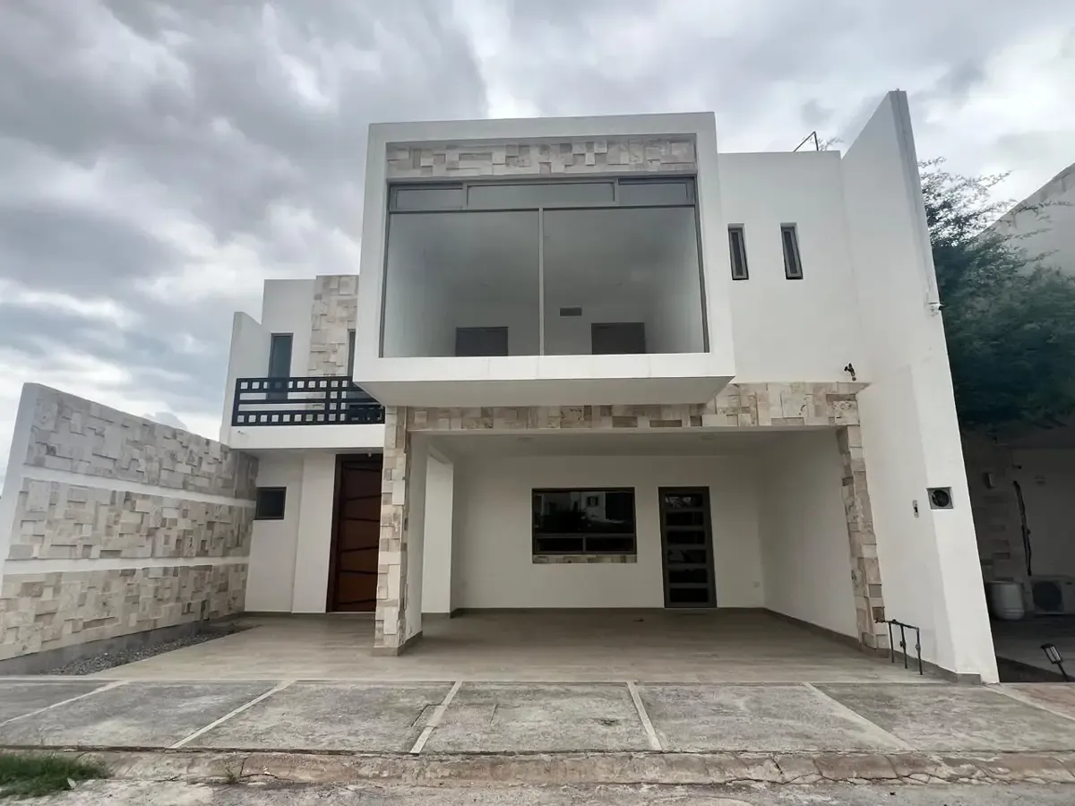 Casa en venta en El Cortijo Residencial, Torreón