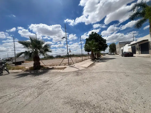 Terreno en venta en Fraccionamiento Lagos, Torreón — foto 9