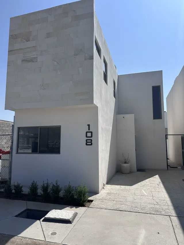 Casa en venta en La Nogalera, Gómez Palacio · Modelo Nogal